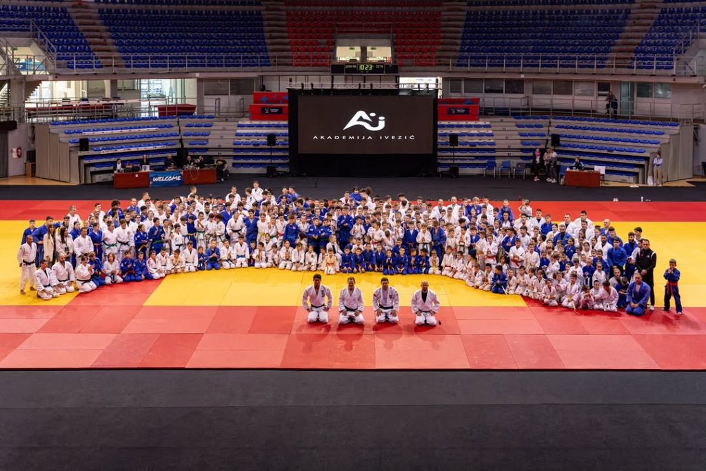 Foto 01: Judo Masterclass in Nîs /Serbien